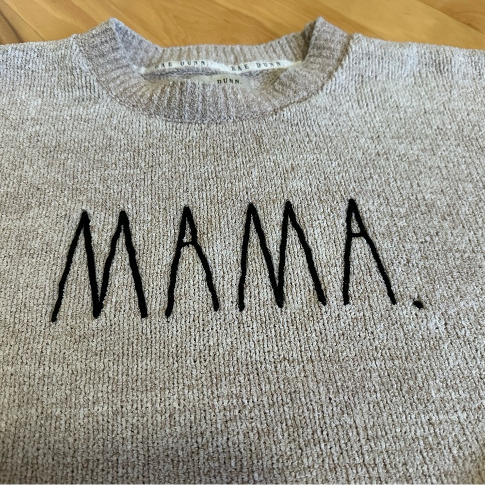 Rae Dunn large chenille raglan sleeve sweater with  MAMA embroidered. P2P 24" - Picture 4 of 5